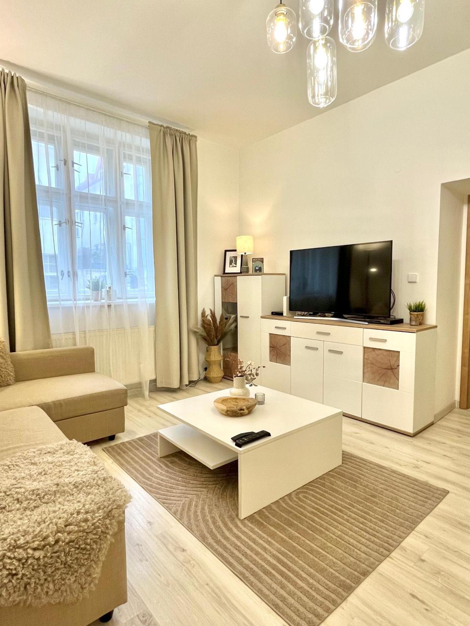James Bond Apartment Top Location Air Conditioned براتسيلافا المظهر الخارجي الصورة