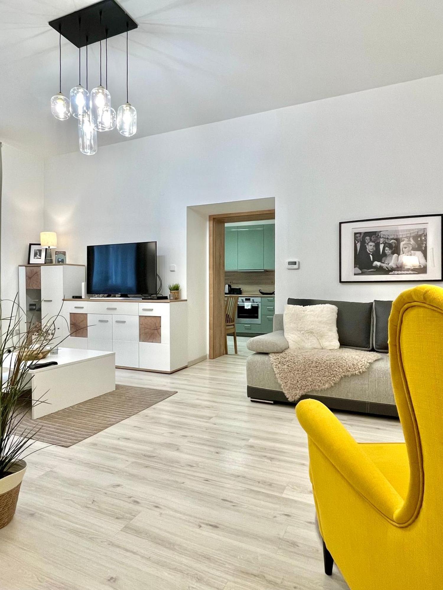 James Bond Apartment Top Location Air Conditioned براتسيلافا المظهر الخارجي الصورة